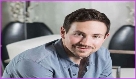 Bed, Bath & Beyond shares fall after investor Ryan Cohen reveals intent to sell stake